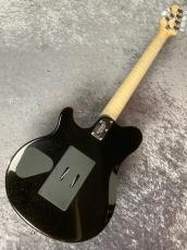 MUSIC MAN 30th Anniversary Axis「Translucent Gold」_9