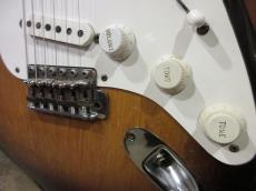 Fender 1956 Stratocaster Sunburst_3