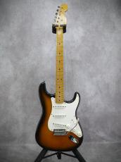 Fender  U.S. Vintage '57 Stratocaster 1995 ニトロセルロースラッカー_5