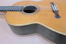 Crescent Moon by Tone Wood  (日比 伸也) / Original Gotoh Peg・30 years Seasoning Solid Cedar top・Solid Jacaranda Side and Back・Ebony Fingerboard・Jacaranda Bridge・　Bird’s Eye Maple Binding 【With Original Hard Case】 1998年製_13