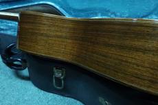 Larrivee C-10 / Florentine Cutaway・Flying Eagle Inlay・Presentation Style Fingerboard Inlay・Solid Spruce Top・Solid Rosewood Side and Back・Transparent pickguard【With Original Hard Case】1991年製_4