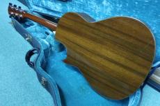 Larrivee C-10 / Florentine Cutaway・Flying Eagle Inlay・Presentation Style Fingerboard Inlay・Solid Spruce Top・Solid Rosewood Side and Back・Transparent pickguard【With Original Hard Case】1991年製_5