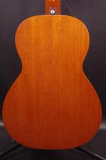 Larrivee O-01_2