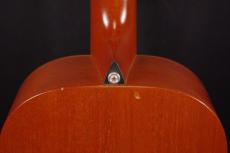 Larrivee O-01_6