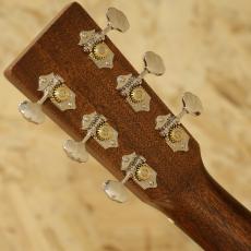 Martin CTM OMC-18 Western Ceder & Mahogany_9