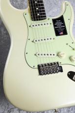 Fender FSR  American Professional Classic Stratocaster / Olympic Pearl #US25106396 [3.45kg]