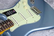 Fender FSR  American Professional Classic Stratocaster / Mystic Ice Blue #US26077248 [3.37kg]_10