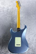 Fender FSR  American Professional Classic Stratocaster / Mystic Ice Blue #US26026871 [3.59kg]_3