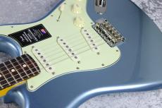 Fender FSR  American Professional Classic Stratocaster / Mystic Ice Blue #US26026871 [3.59kg]_10