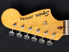 Squier Classic Vibe '70s Jaguar 3-Color Sunburst_5