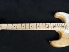 Fender Made in Japan Traditional 70s Stratocaster Natural_4