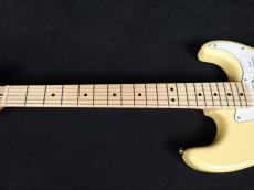 Fender Made in Japan Traditional 70s Stratocaster Vintage White_4