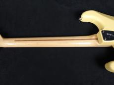 Fender Made in Japan Traditional 70s Stratocaster Vintage White_8