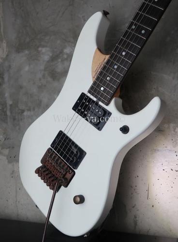Washburn N4 Nuno Bettencourt White Prototype / Bronze Hardware