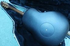 Ovation Super Adamas 1687-8(Blue) /　Non Cutaway・Original Peg・Carbon Graphite Top・Lyrachord Side and Back・Deep Bowl・Double Adamas Epaulet・With OP-24 Preamp  【With Original Hard Case】  1992年製_5