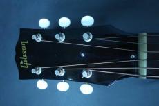 Gibson J-45VS / Original Peg・Solid Spruce Top・Solid Mahogany Side and Back・One Ling Rosette・Teardrop Tortoiseshell Pick guard・With Fishman Active Pickup 【With Original Hard Case】  2003年製_6