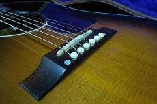 Gibson J-45VS / Original Peg・Solid Spruce Top・Solid Mahogany Side and Back・One Ling Rosette・Teardrop Tortoiseshell Pick guard・With Fishman Active Pickup 【With Original Hard Case】  2003年製_13