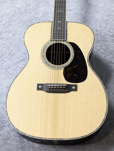 Martin 【濃いローズ個体】000-42Modern Deluxe #2901215【無金利キャンペーン・送料当社負担】