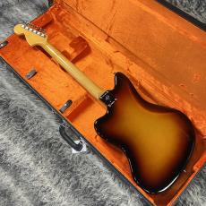 Fender American Vintage II 1966 Jazzmaster 3-Color Sunburst_9