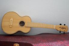 Yokoyama Guitars 【THGF出展モデル / 奥多摩産和材 / 限定モデル】Concert / YU 「榧 / かや」 #113_2