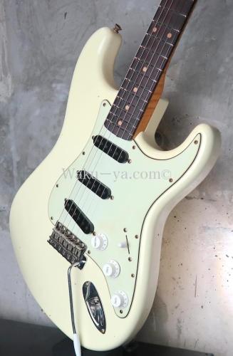 Fender Custom Shop  '62 Stratocaster Flamethrower / Journeman Relic / Vintage White