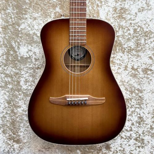 Fender Malibu Classic