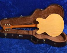 Archtop Tribute AT135STP_4