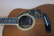 YAMAHA LL-51A Custom / Abalone Head Trim and Custom Inlay・Abalone Trim and Rosette・Solid Spruce Top・Solid Brazilian  rosewood Side and Back・Ebony fingerboard and Bridge・Tortoise Color Pick guard【With Origina_12
