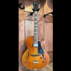 Eastman AR-175CE Vintage Finish_2