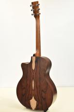 Martin 【クロサワ横浜店】GPC-X2E COCO ##3047392 【スプルーストップ単板/HPLボディ】【エレアコ仕様】_4