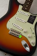 Fender LTD VINTERA II ROAD WORN 60s STRATOCASTER 3-Color Sunburst / 3TSB 【軽量個体】【3.30kg】_3