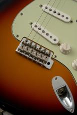 Fender LTD VINTERA II ROAD WORN 60s STRATOCASTER 3-Color Sunburst / 3TSB 【超軽量個体】【3.24kg】_5