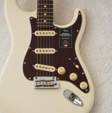 Fender AM PRO II STRATOCASTER Olympic White / OWT 【ギグバッグプレゼント】【3.59kg】