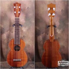 Kamaka 2014年製  HF-1