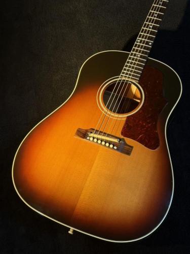 Gibson 【USED】 Custom Shop 1967 J-45 Vintage Sunburst [2015年製]【G-CLUB TOKYO】【試奏動画あり】 