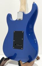 Squier Affinity Series Stratocaster,Maple Fingerboard / Lake Placid Blue_5