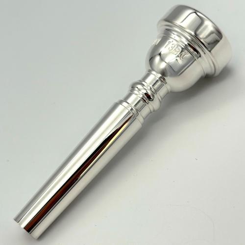 YAMAHA TR13B4