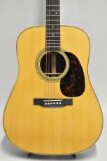 Martin D-28 #2900947【トップの木目が整った個体】【試奏動画あり】