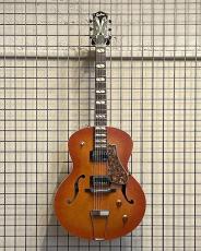 Godin 5th Avenue Jumbo