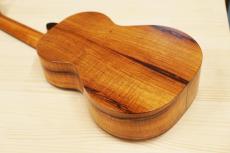 Kamaka HF-2DI Concert Hawaiian Koa_13