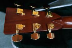 Martin D-41 Standard / Vertical Logo・Abalone Trim and Rosette・Solid Spruce Top・Solid Rosewood Side and Back・Ebony Fingerboard and Bridge・1-P Mahogany Neck【With Original Hard Case】2011年製_12