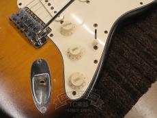 Fender 1973 STRATOCASTER Alder / Maple 3Tone Sunburst_12