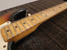 Fender 1973 STRATOCASTER Alder / Maple 3Tone Sunburst_16