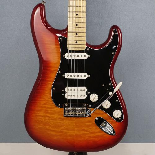 Fender Player Stratocaster HSS Plus Top Aged Cherry Burst【2022年製】