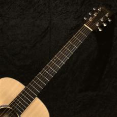 Martin 【2025年新仕様】D JR E#3064879【良杢個体】【透明感のある音色】_5