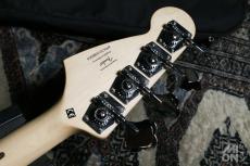 Squier FSR Vintage Modified Mustang Bass LPB 2012_7