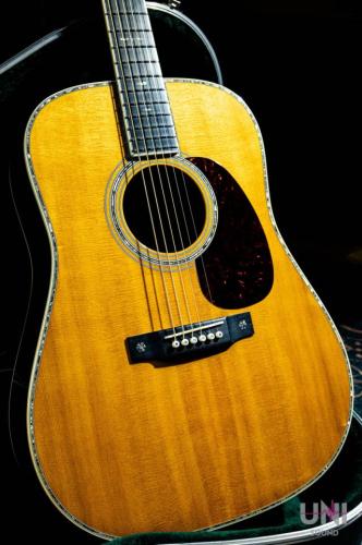 Martin D-42 / 2016