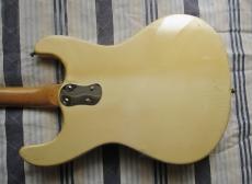 Mosrite 1965年製　オリジナルパールホワイト_4