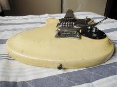 Mosrite 1965年製　オリジナルパールホワイト_14