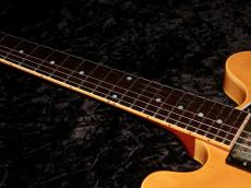 Gibson Custom Shop Murphy Lab 1959 ES-335 Reissue Ultra Light Aged : Vintage Natural_5